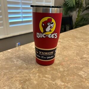 Buc-ee's Red Yukon Outfitters 20 oz Tumbler